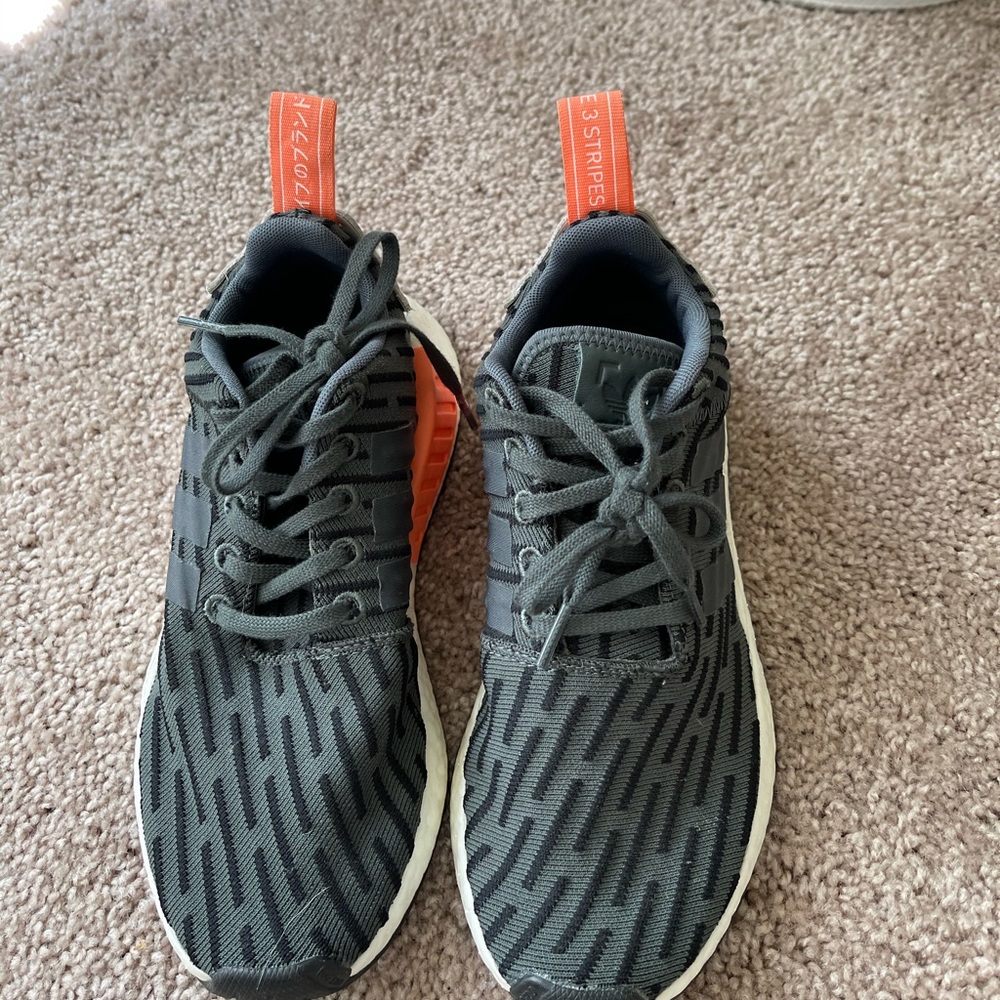 Adidas NMD R1 - Picture 3 of 3